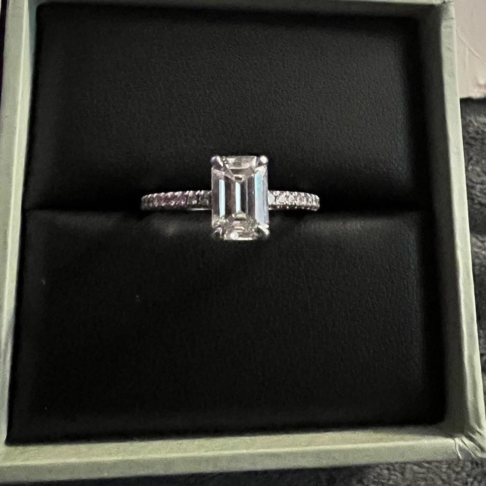 Emerald Cut 1.63 ctw lab diamond ring w/platinum pave’ band
